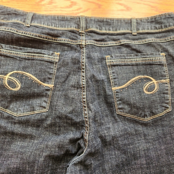 Riders by Lee Indigo Women's Stretch Bootcut Jean Women's Plus Size 24WP - Picture 8 of 9